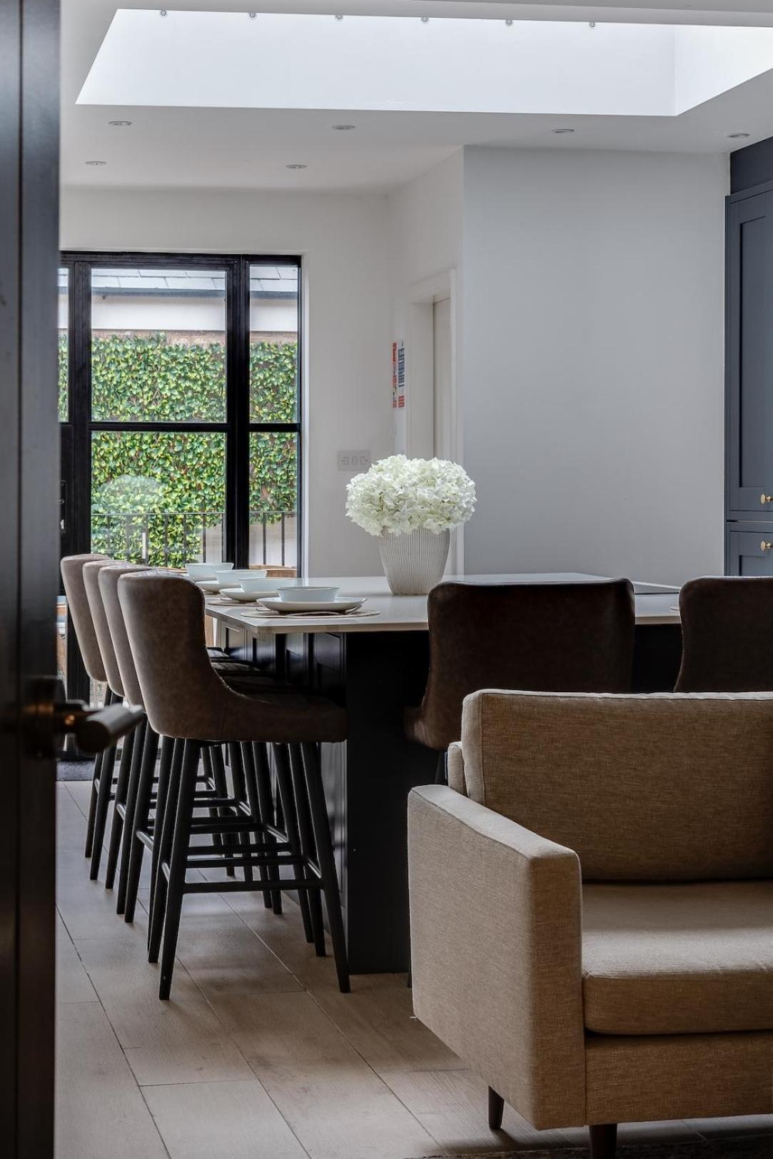 Luxury Georgian Townhouse With Cinema And Parking Villa Честър Екстериор снимка
